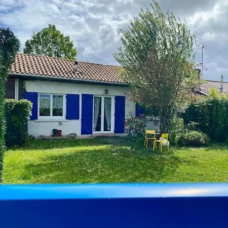 La Maison Bleue